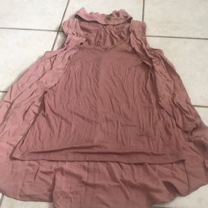 Sleeveless tunic style blouse by democracy